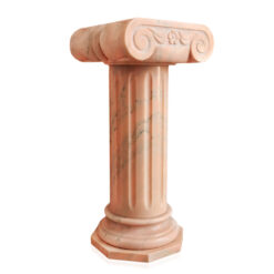 colonna-classica-con-capitello-marmo-rosa-portogallo-made-in-Italy-arte-interior-design-arredamento-scultura-cosebelleantichemoderne