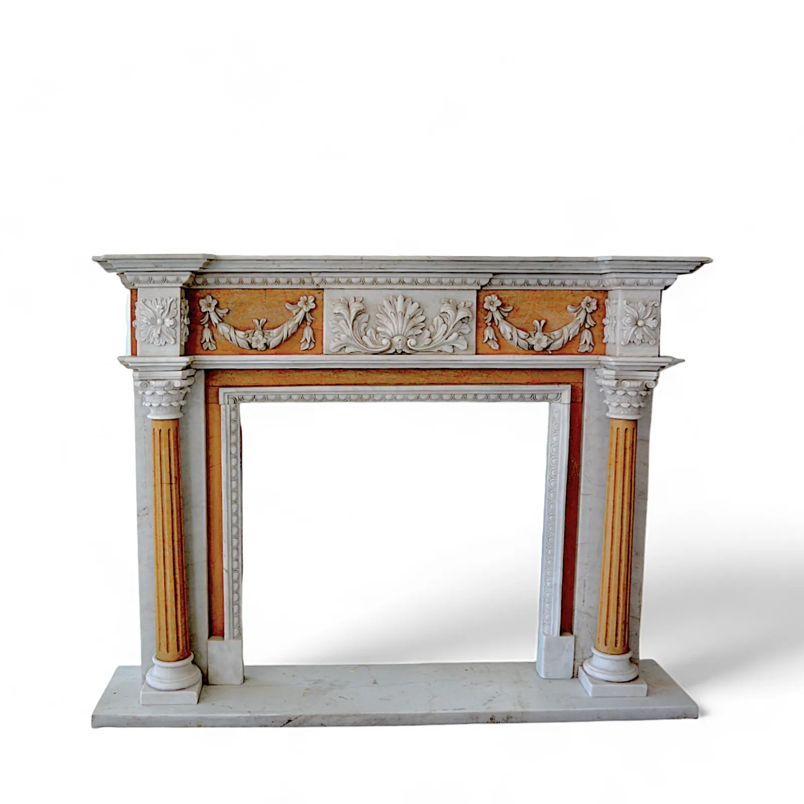 camino-con-colonne-marmo-bianco-giallo-cosebelleantichemoderne