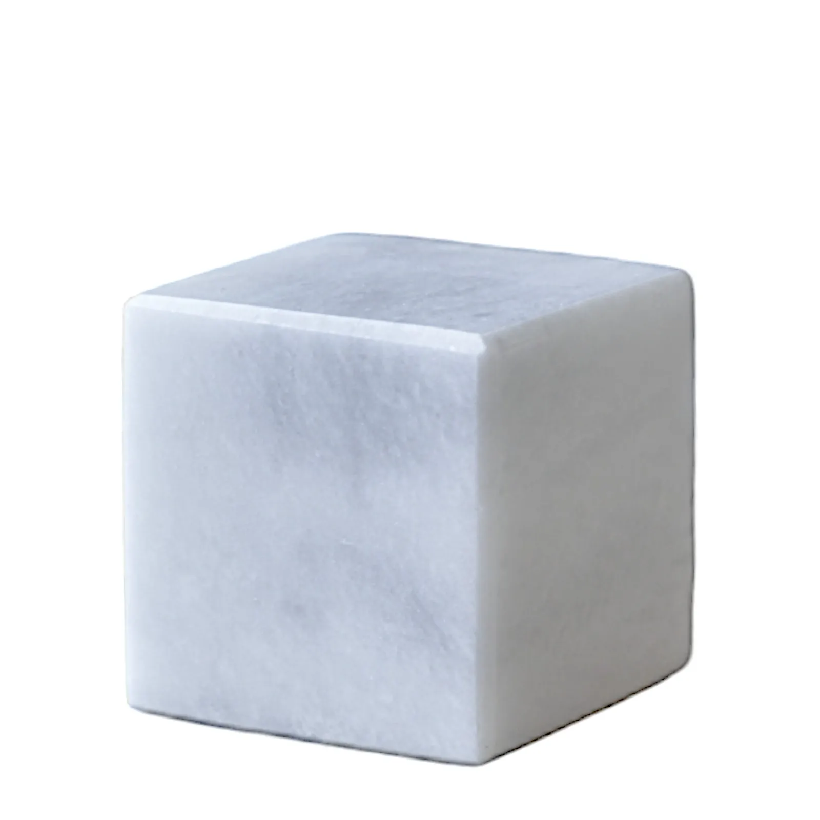 cubo-marmo-carrara-scultura-cosebelleantichemoderne