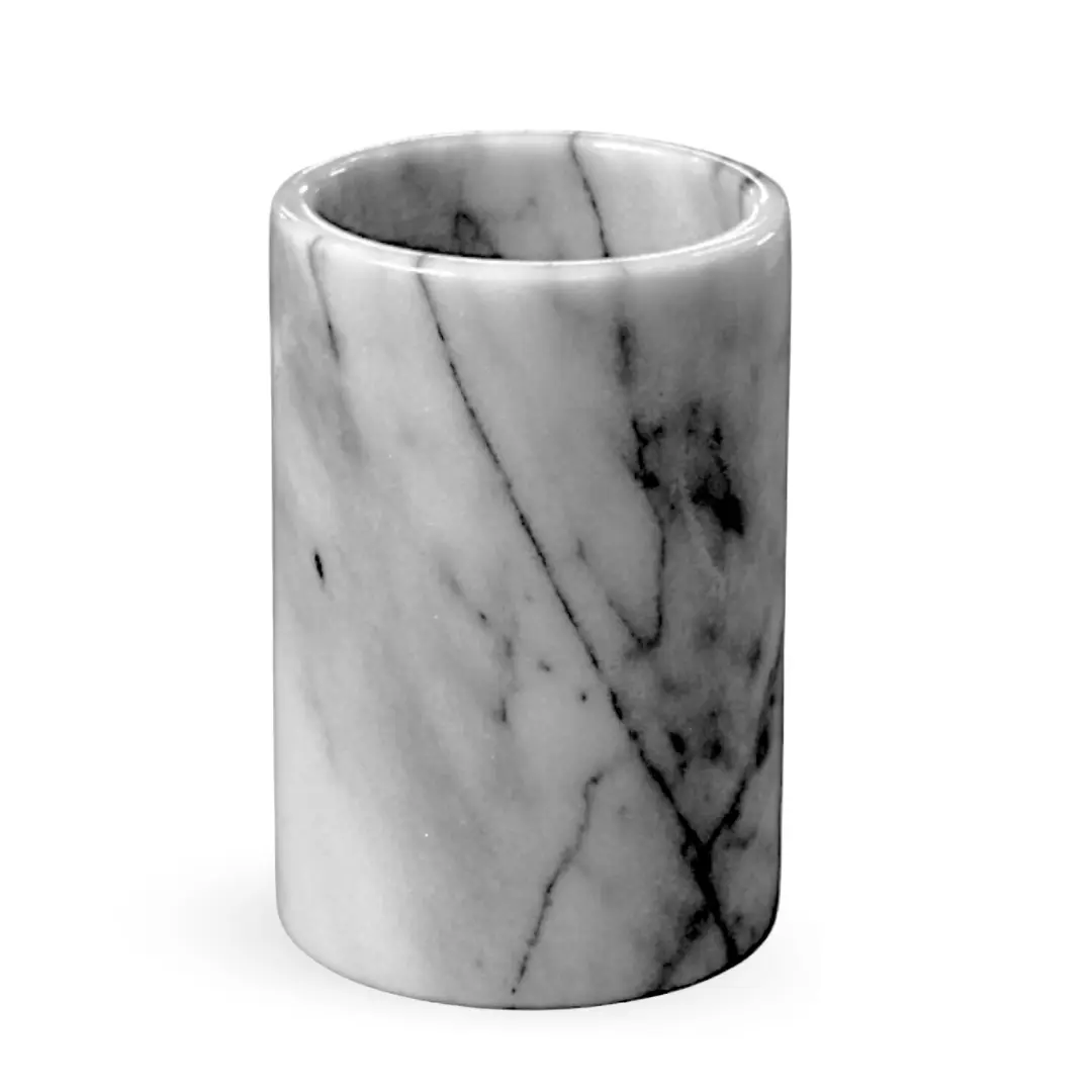 Vaso in marmo bianco di Carrara