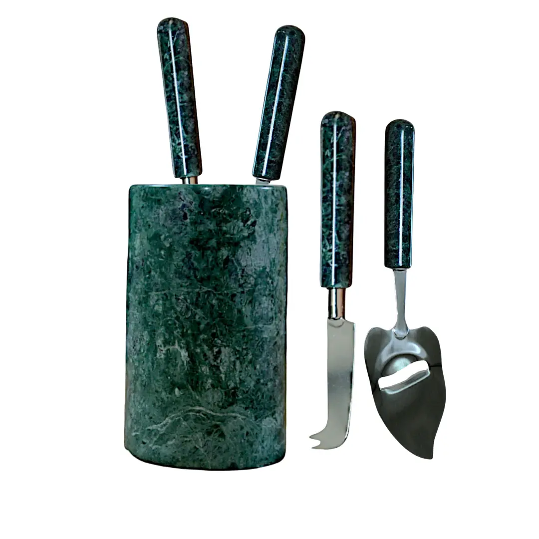 Idea regalo per la tua casa. Composto da Vaso Portautensili. Paletta per Scaglie di Grana, Coltello da Formaggio in marmo verde