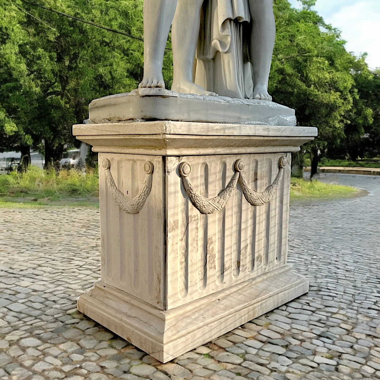 capitello-festone-76-cosebelleantichemoderne