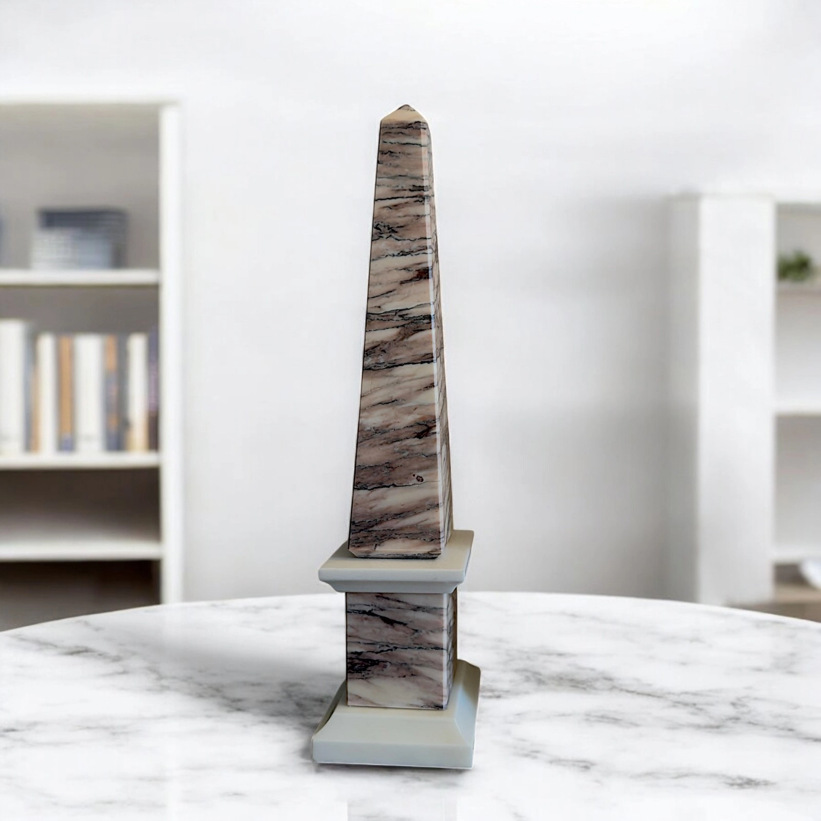 obelisco-marmo-rosso-luana-striato-cosebelleantichemoderne