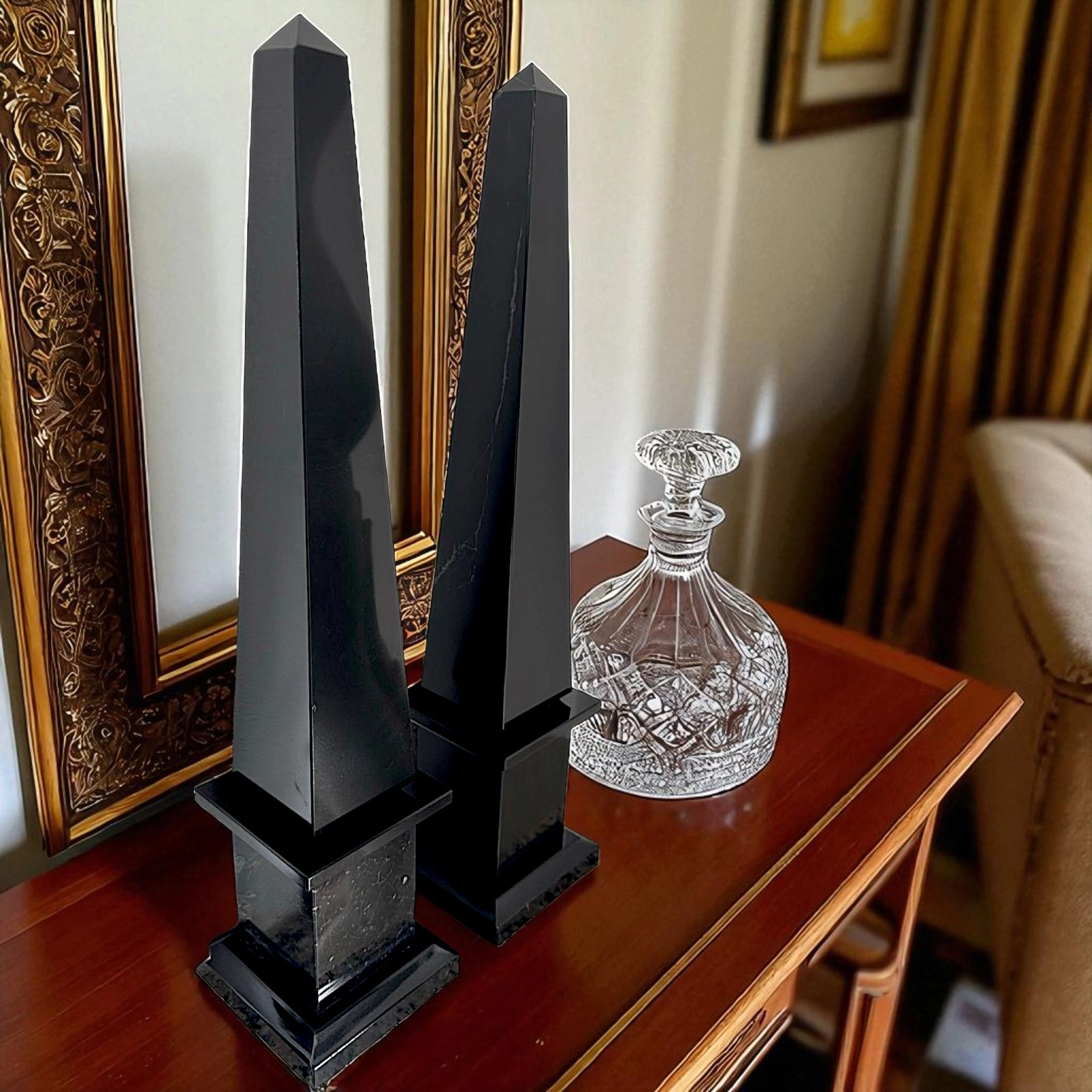 coppia-obelischi-marmo-nero-acceglio-cosebelleantichemoderne