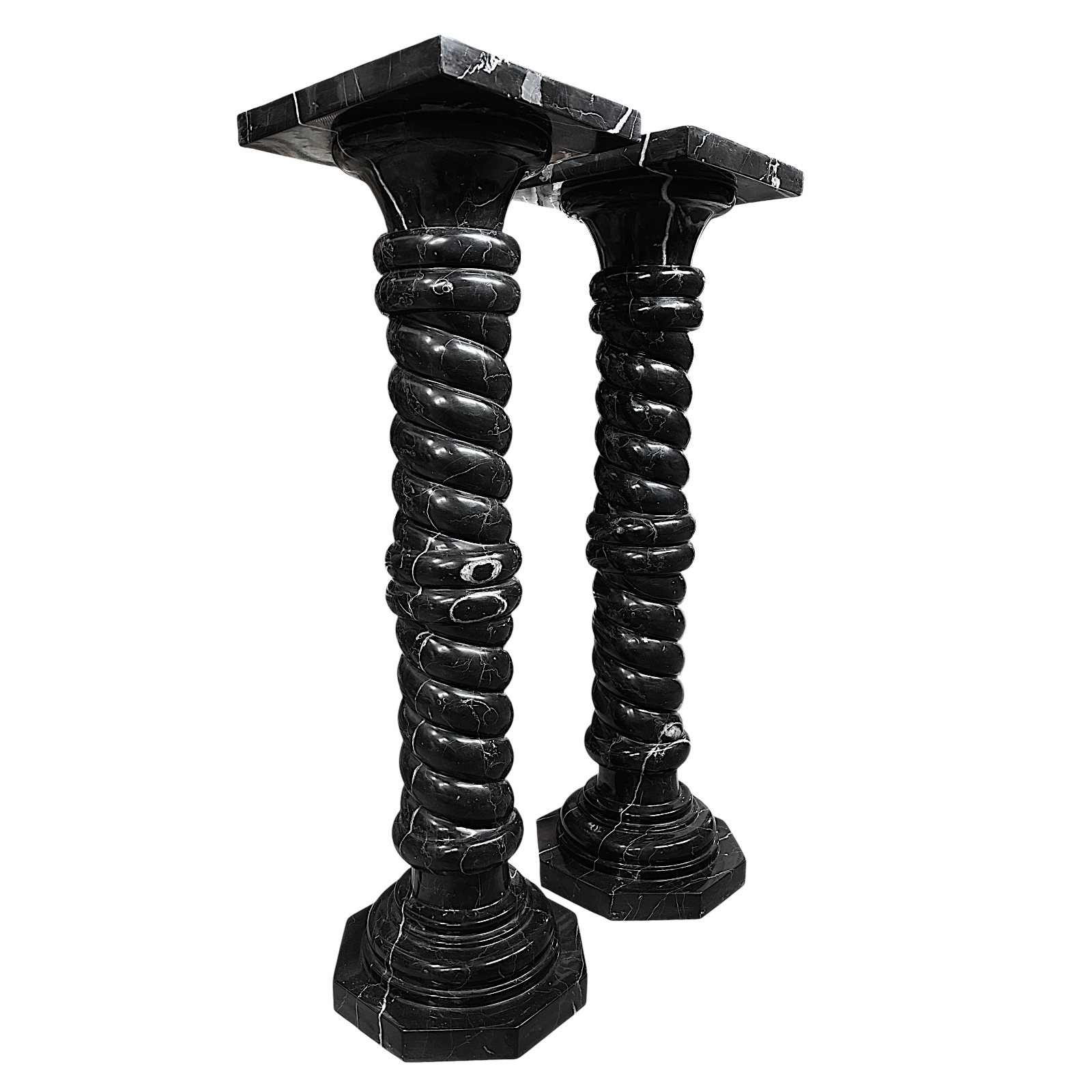 coppia-colonne-fusto-ritorto-marquinia-cosebelleantichemoderne