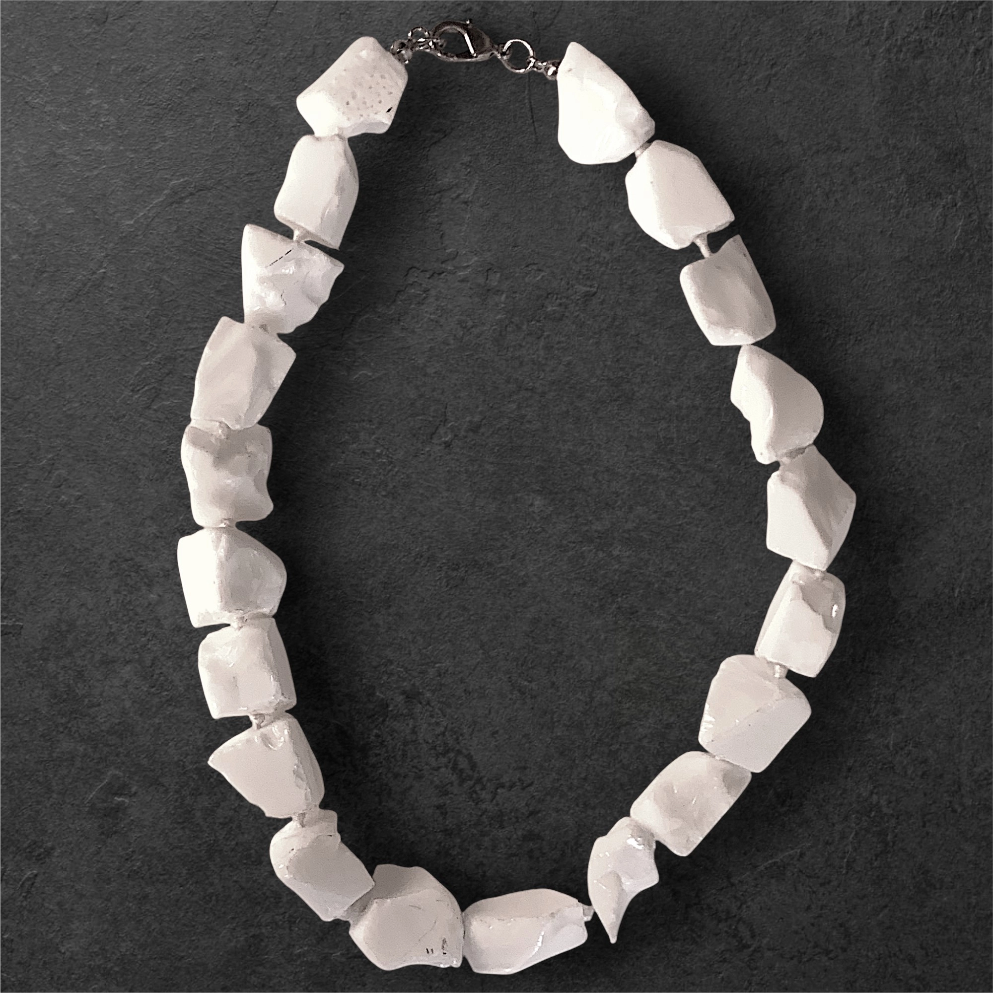 collana-artigianale-agata-bianca-pietra-naturale-25cm-cosebelleantichemoderne-