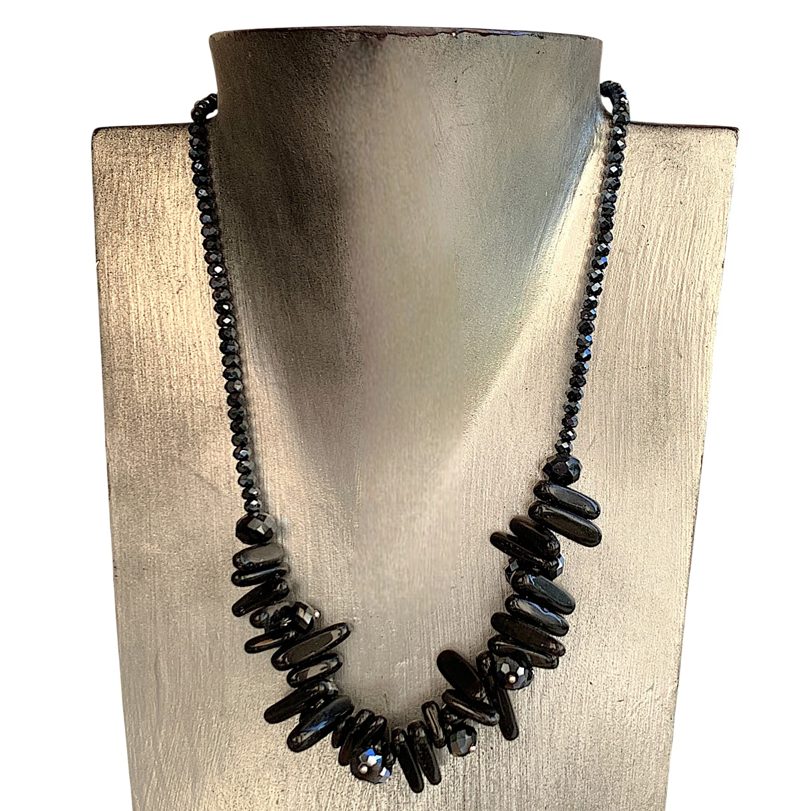 collana-artigianale-onice-nero-decorata-pietra-naturale-23cm-cosebelleantichemoderne