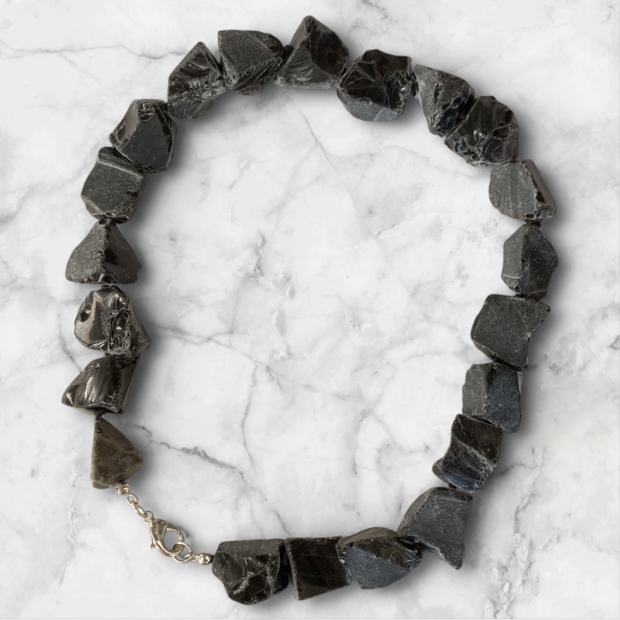 collana-artigianale-onice-nero-pietra-naturale-25cm-cosebelleantichemoderne