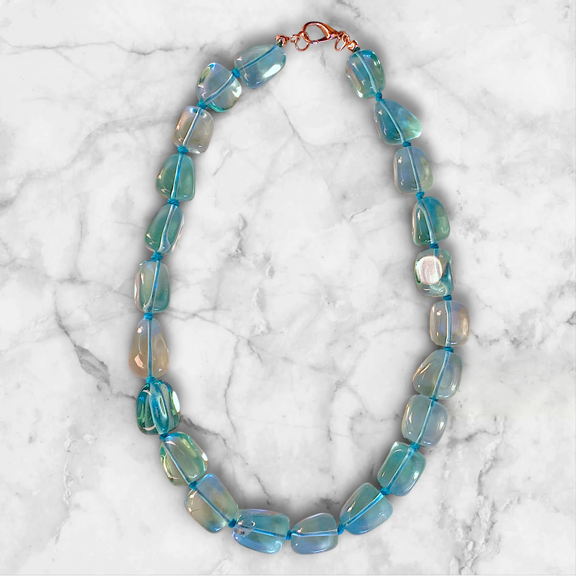 collana-artigianale-tormalina-azzurra-liscia-pietra-naturale-25cm-cosebelleantichemoderne