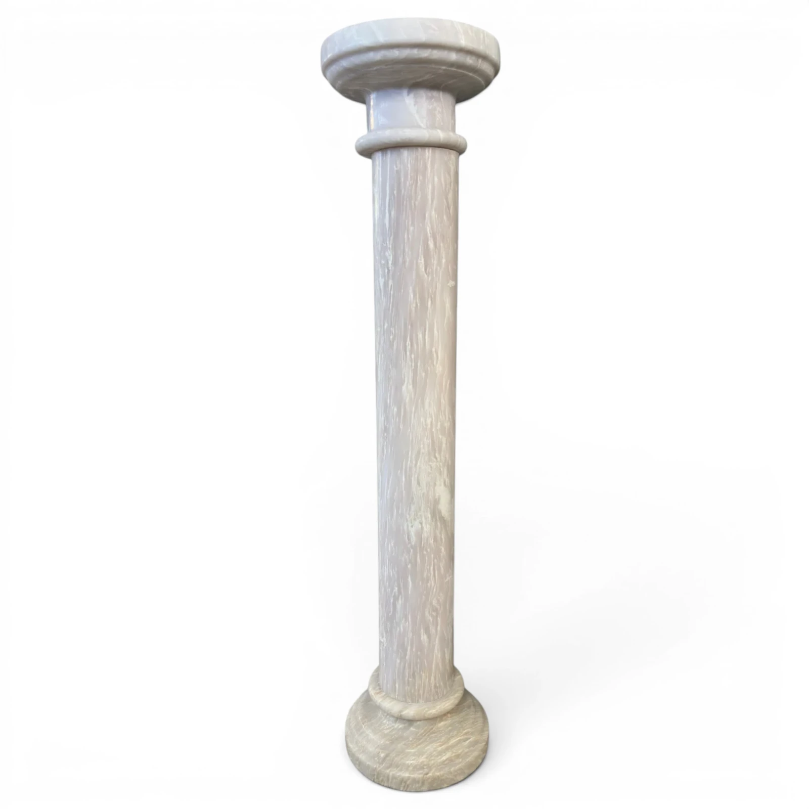 colonna-onice-decorativa-salone-marmo-cosebelleantichemoderne