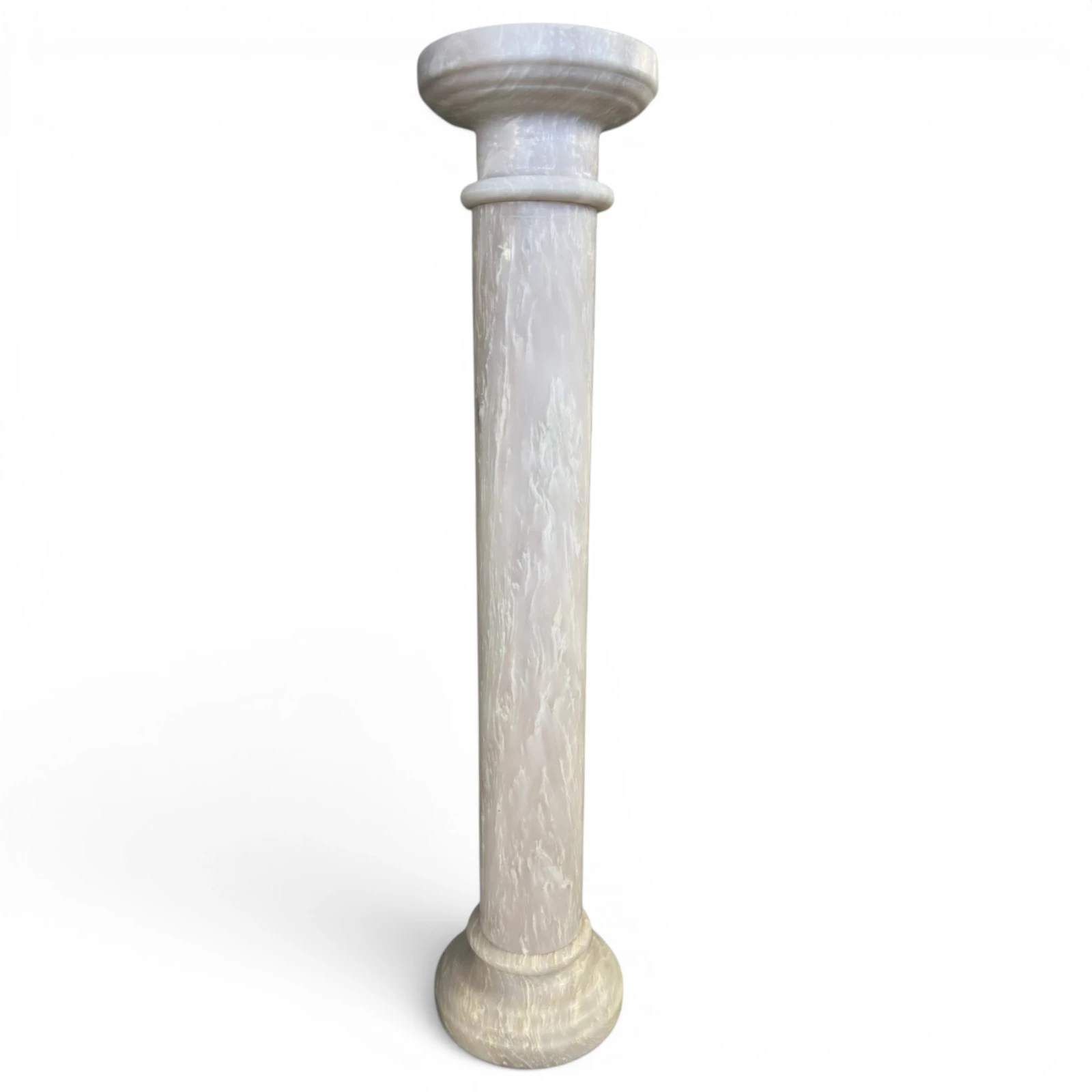 colonna-onice-decorativa-salone-marmo-cosebelleantichemoderne