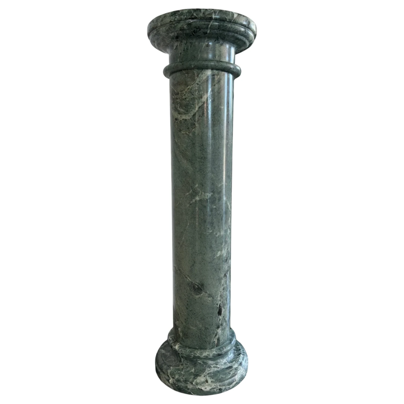 colonna-limestone-decorativa-salone-marmo-cosebelleantichemoderne