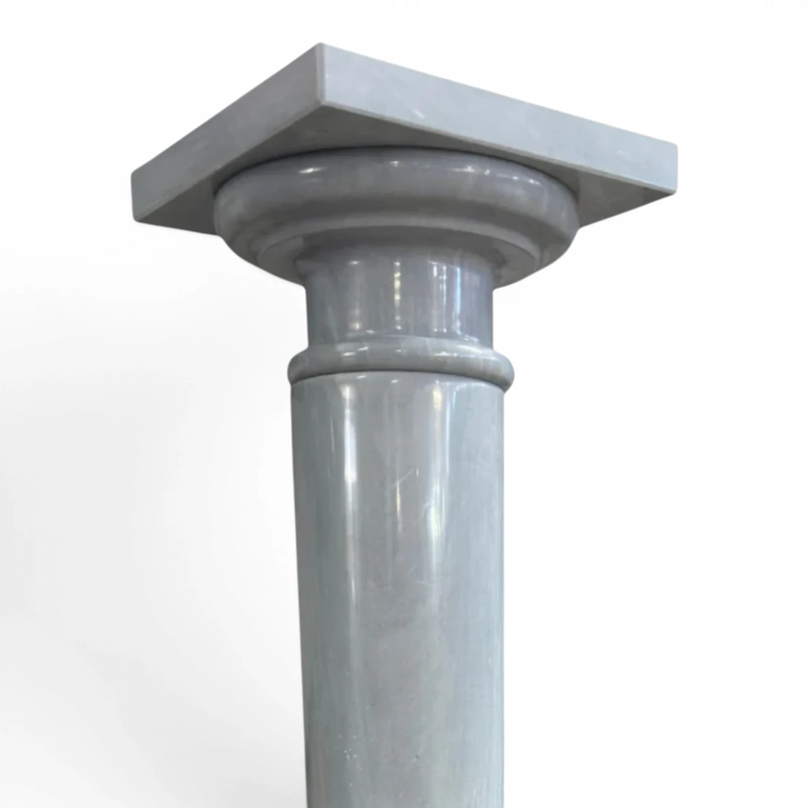 coppia-colonna-bardiglio-decorativa-salone-marmo-cosebelleantichemoderne