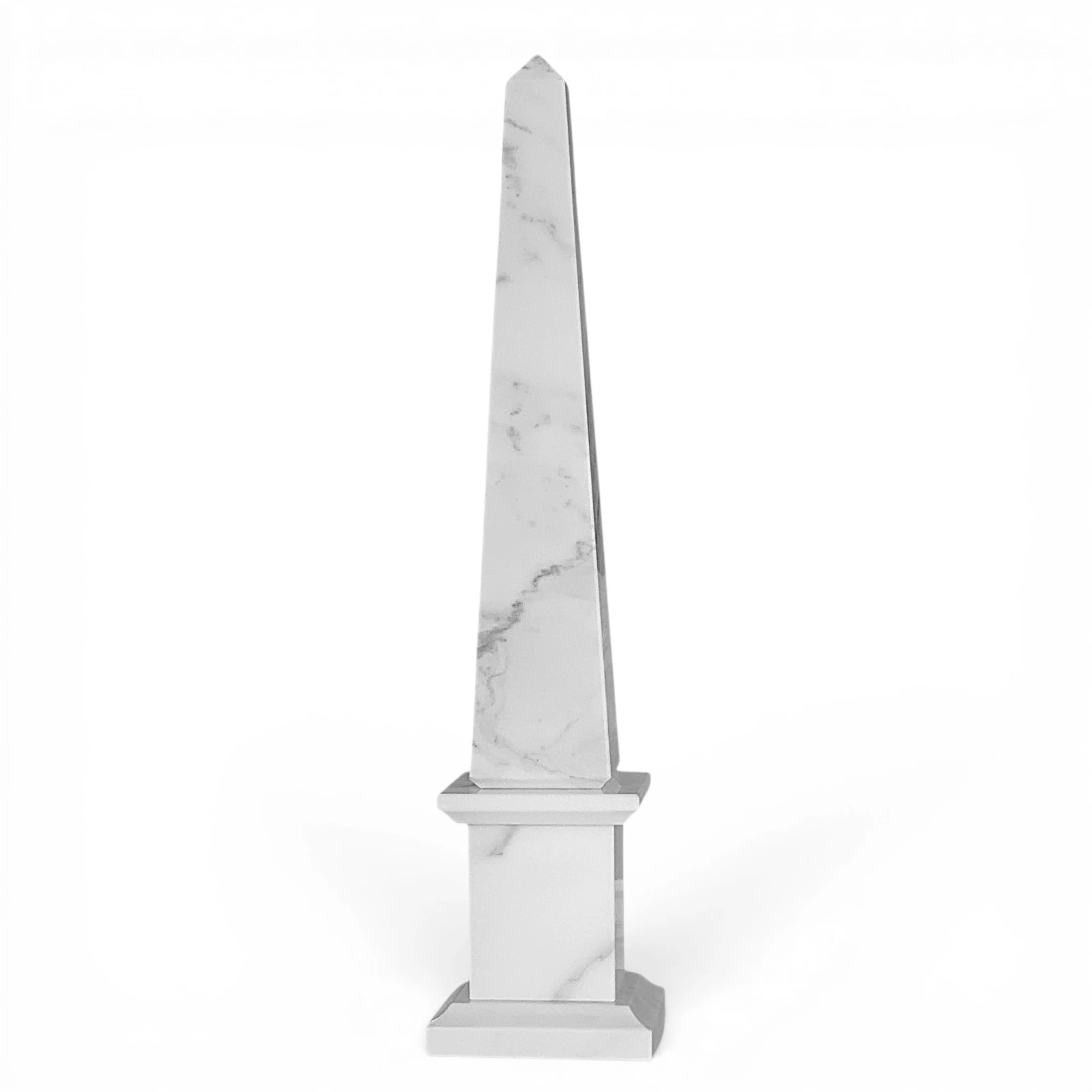 obelisco-marmo-calacatta-cosebelleantichemoderne