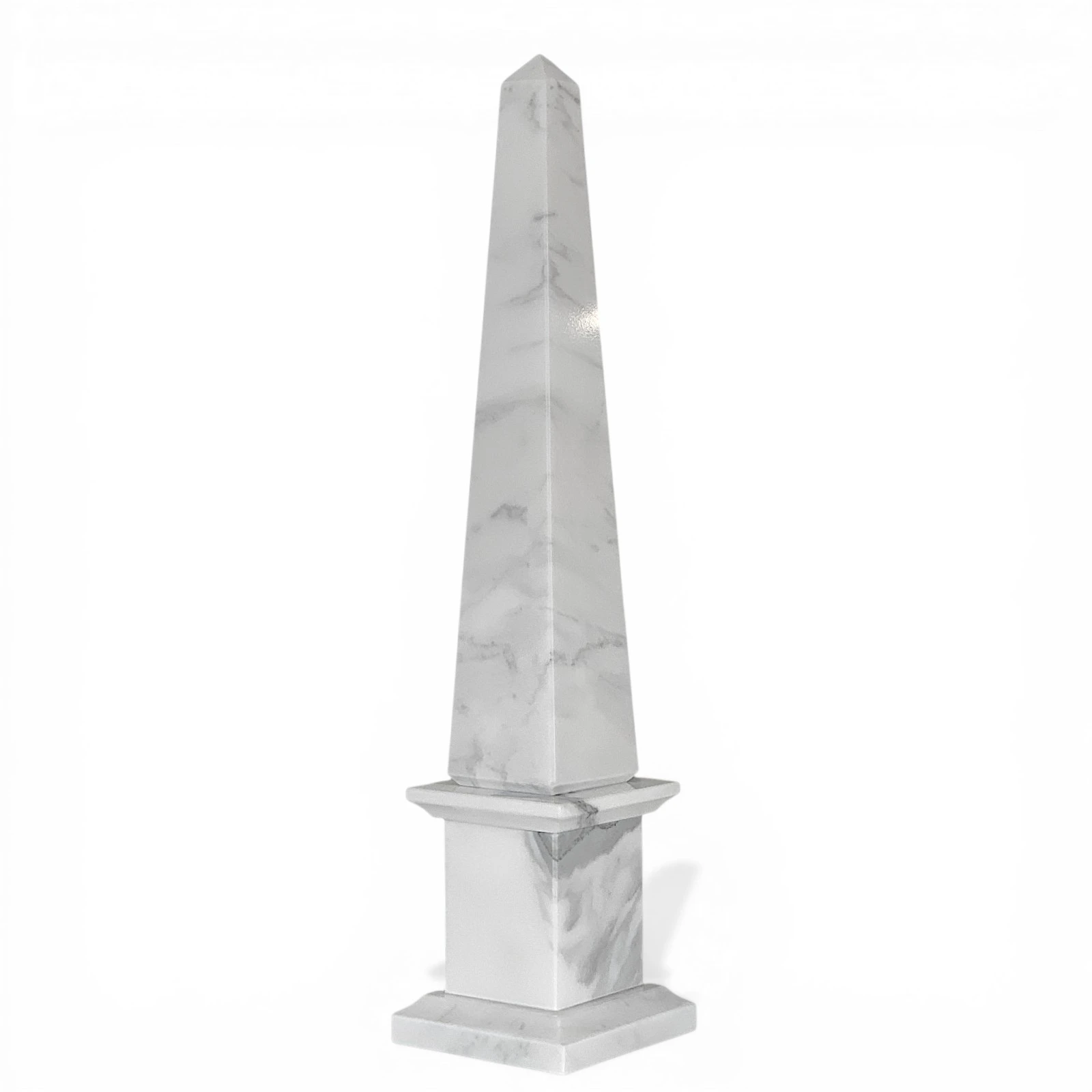 obelisco-marmo-calacatta-cosebelleantichemoderne