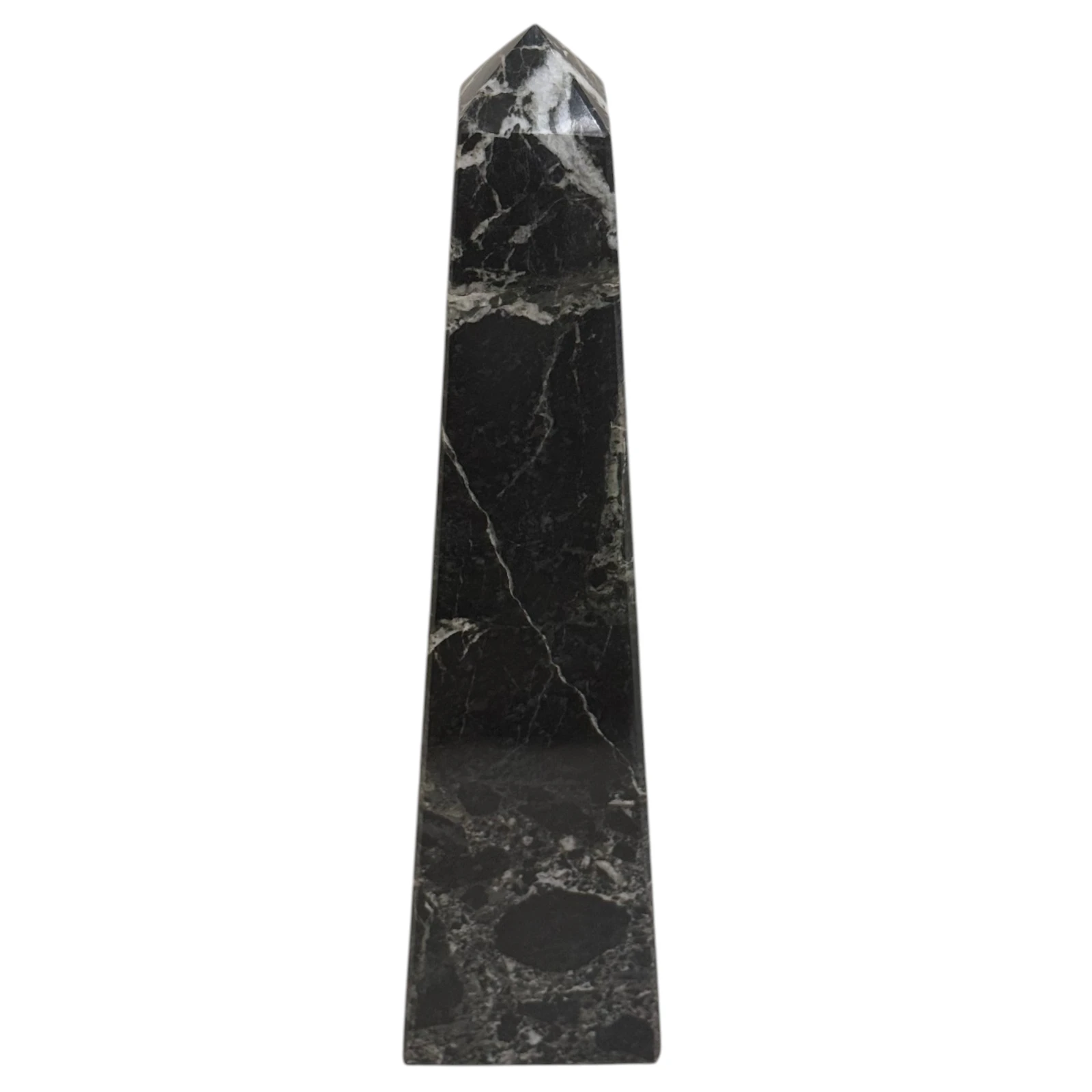 obelisco-marmo-nero-decorativo-cosebelleantichemoderne