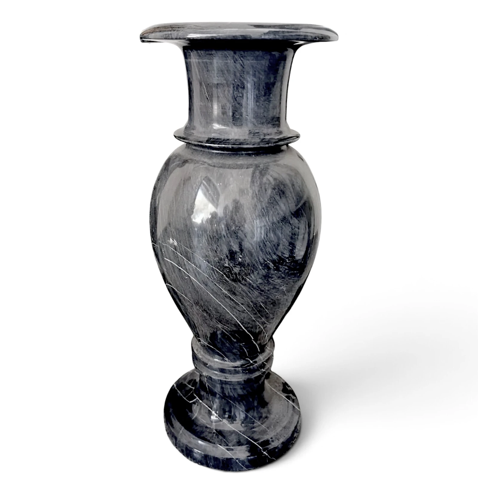 vaso-grigio-decorazione-casa-marmo-cosebelleantichemoderne